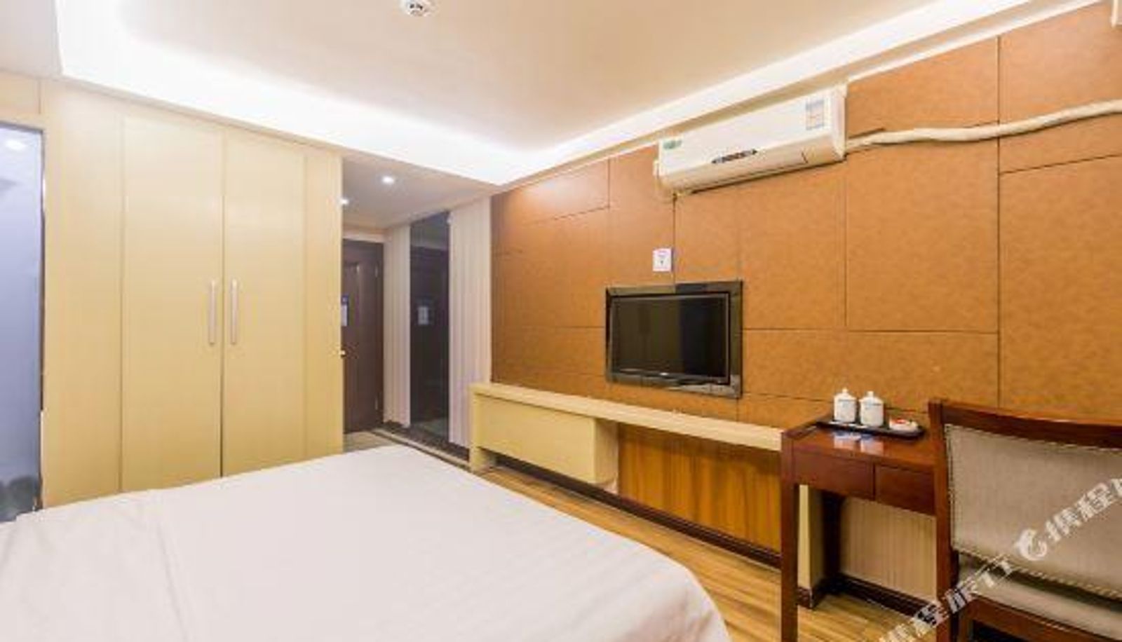 Kamer - Shidai Business Hotel