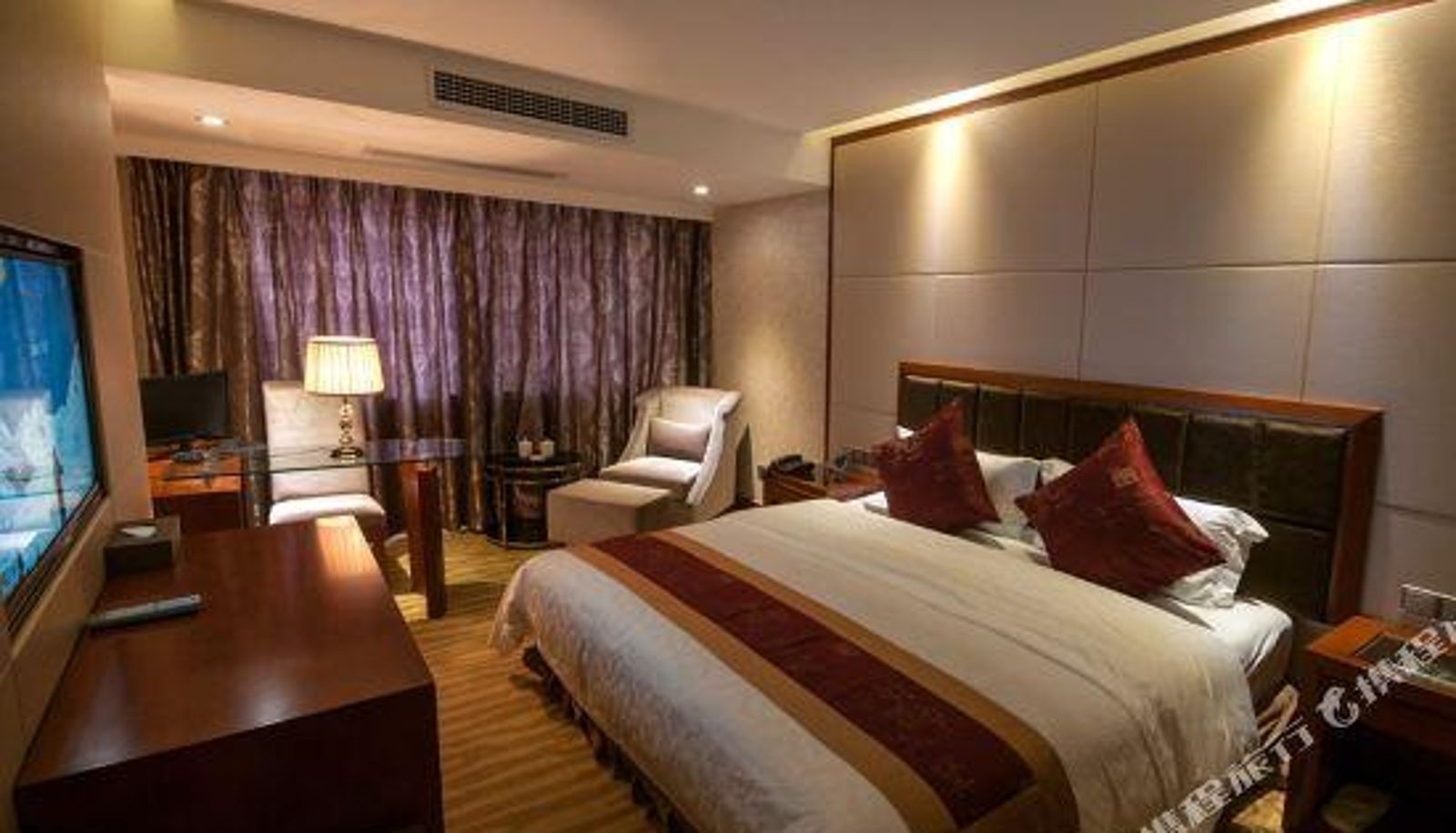 Business-Zimmer - Longxiang Hotel(Chengdu Longquanyi Metro Station)