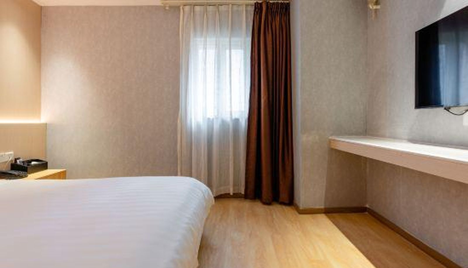Business-kamer - Paibai Yun Hotel (Xiamen Gaoqi Airport Hospital of Traditional Chinese Medicine Branch)