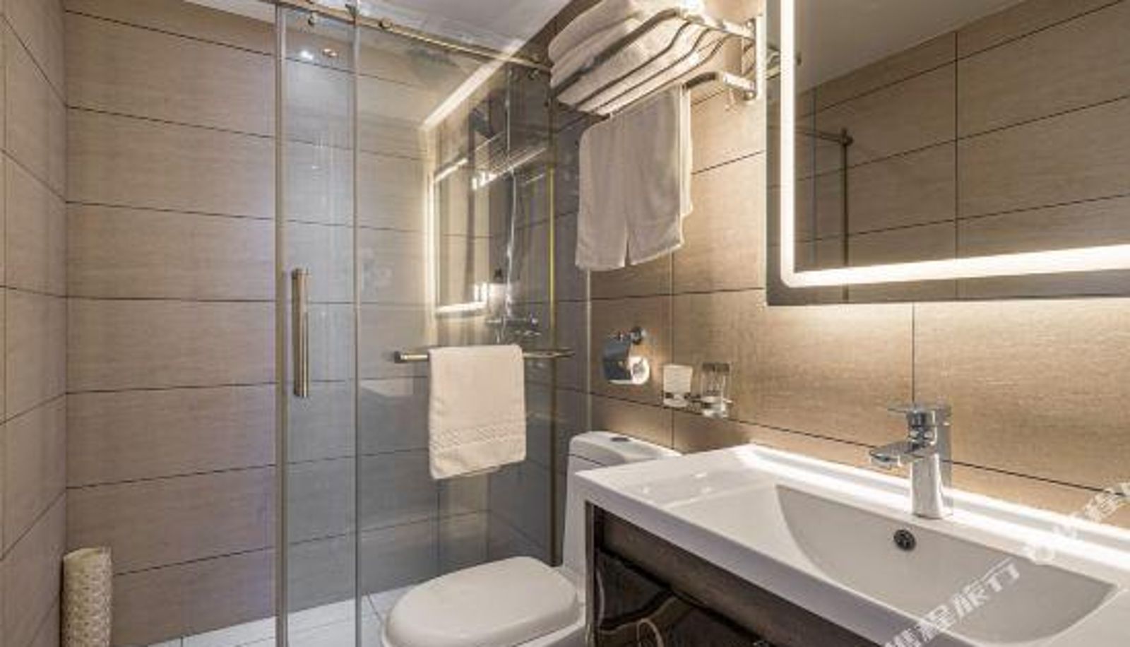 Zimmer mit Balkon - Gemeng Hotel (Shapowei Branch of Xiamen University)