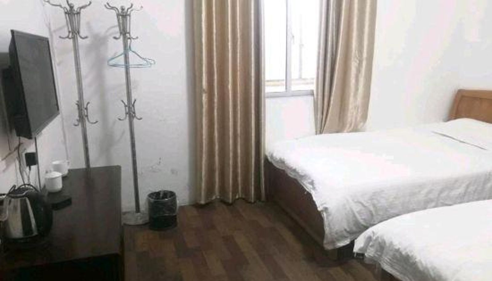 Camera - Jiujiang Oriental Hotel