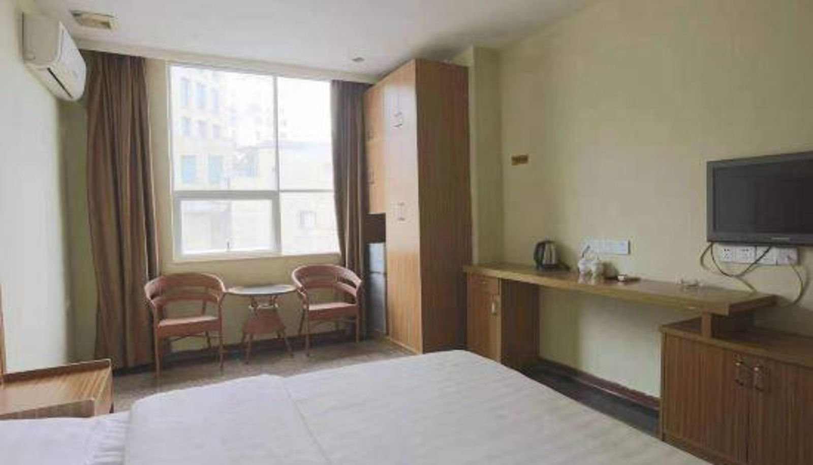 Camera - Jiujiang Shenlong Apartment Hotel