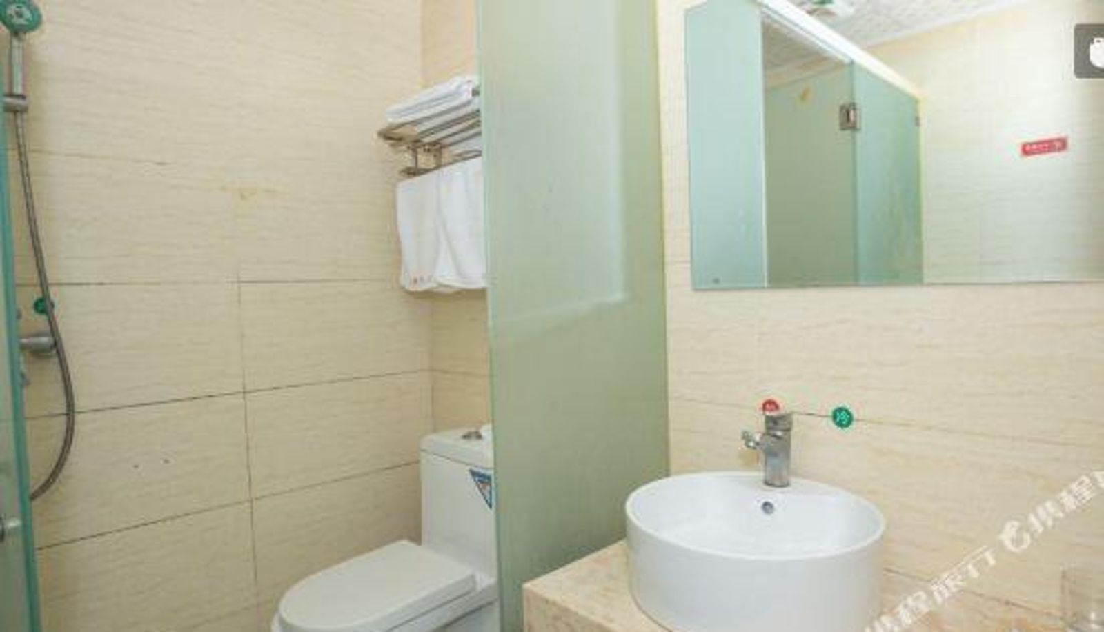 Camera - Jiujiang Shenlong Apartment Hotel