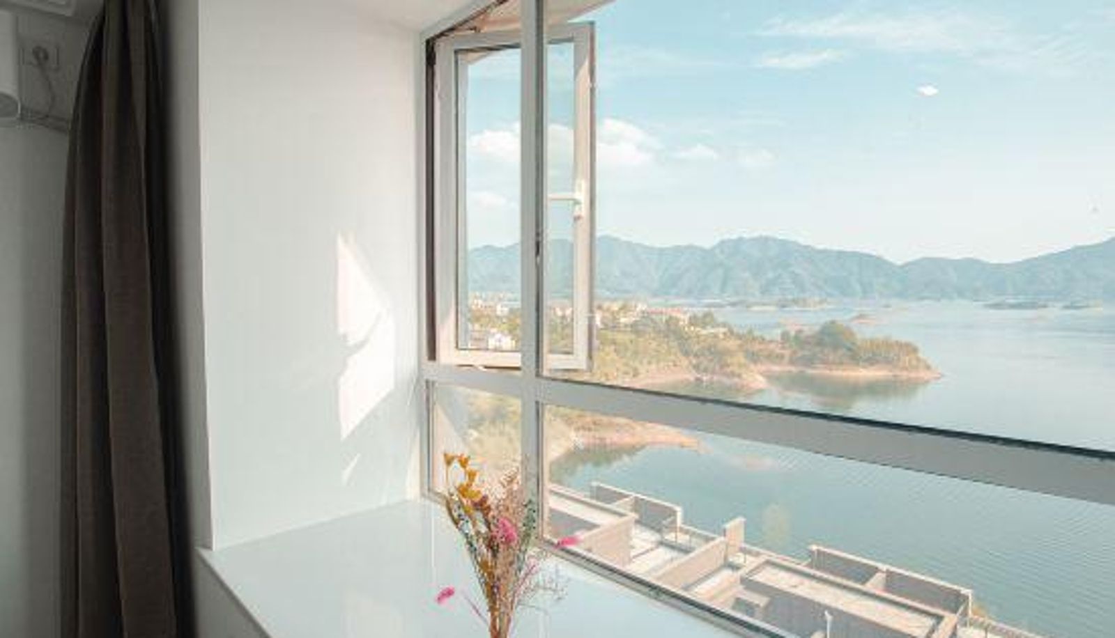 Camera con vista lago - Yulin Villa