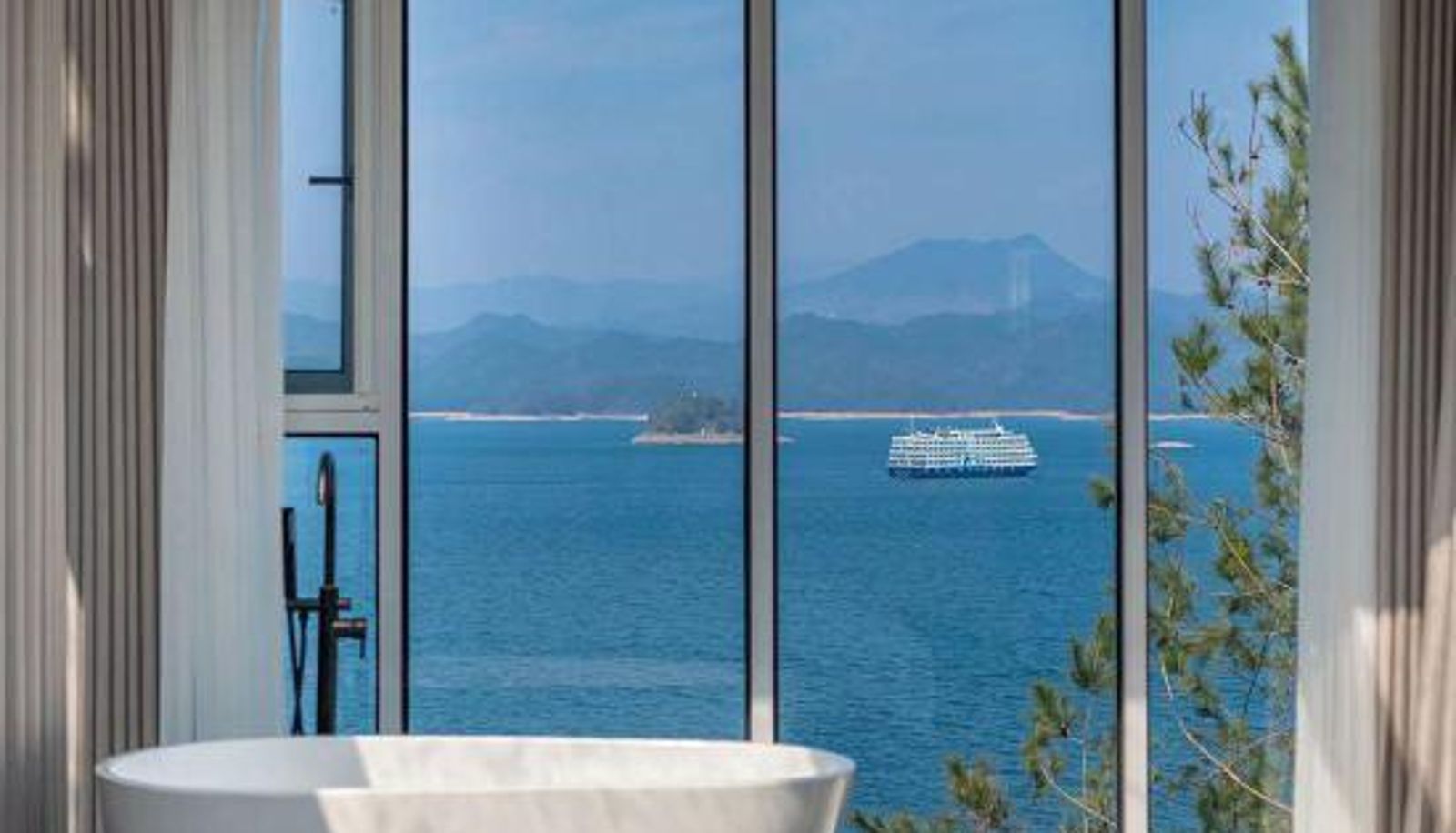 Camera con vista lago - Lake Taoyuan Holiday Villa