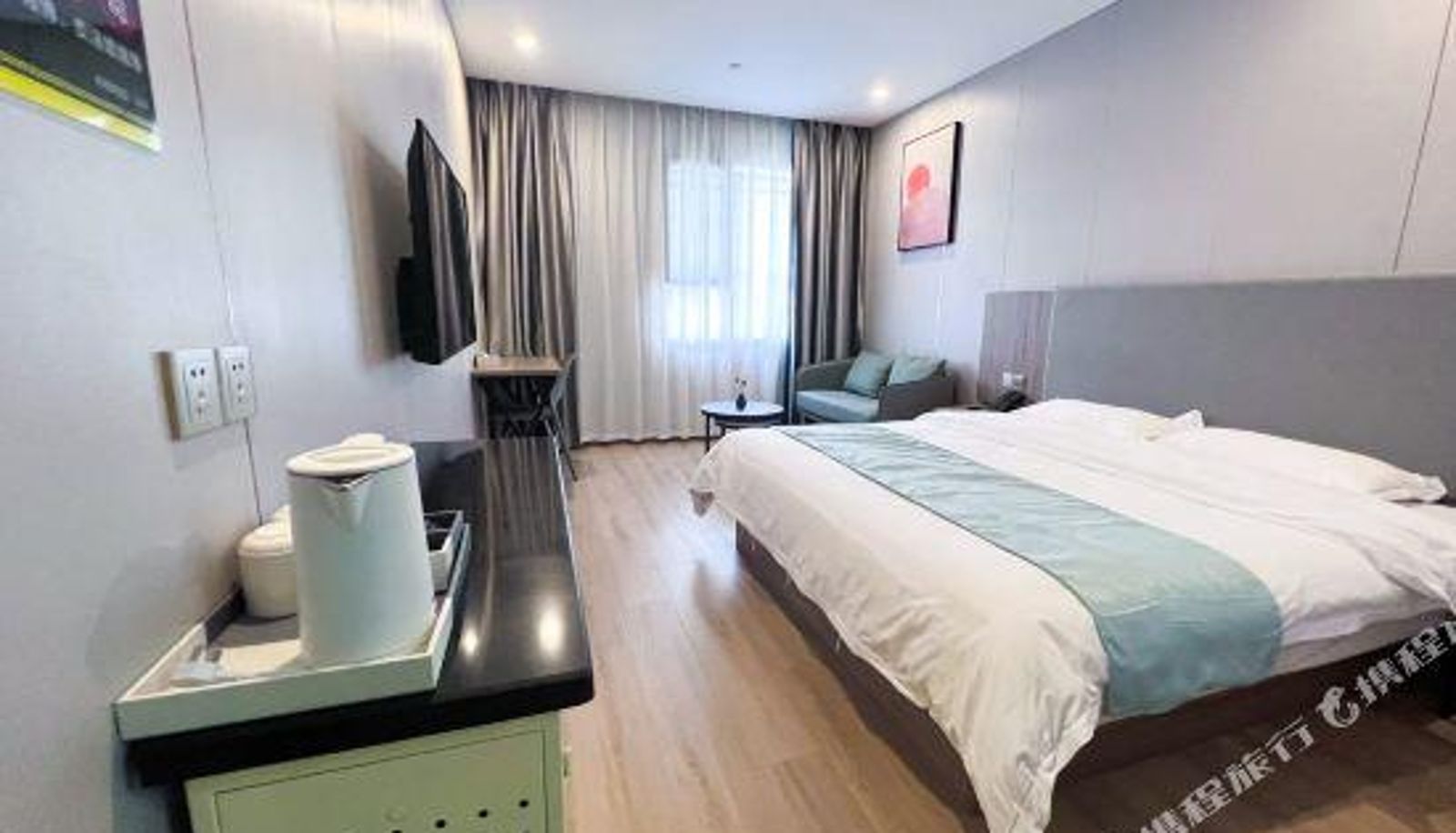 Camera - Jungang Hotel