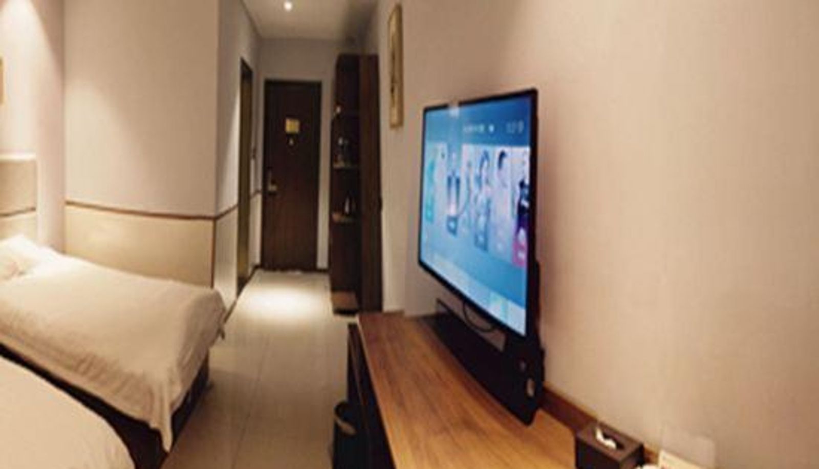 Room - Hongmao Lantu Hotel