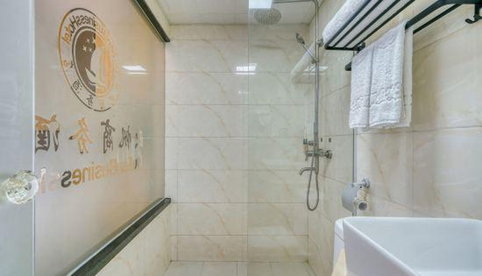 Camera business - Oufan Hotel