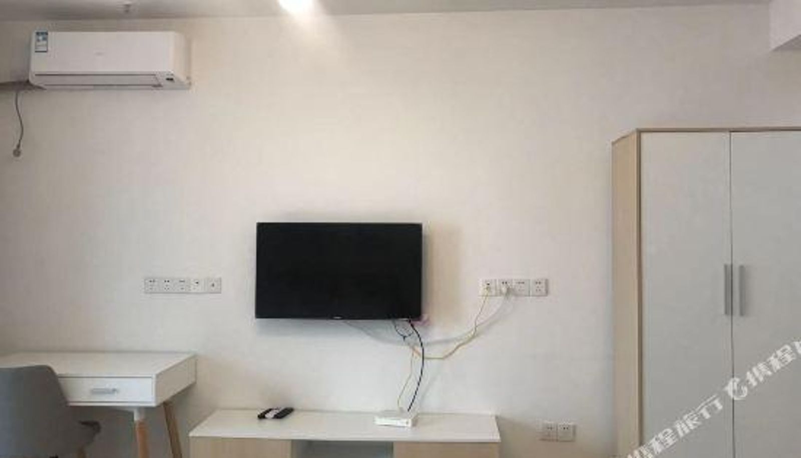 Zimmer mit Balkon - Zhenjiang Xinyi Xinyi Apartment