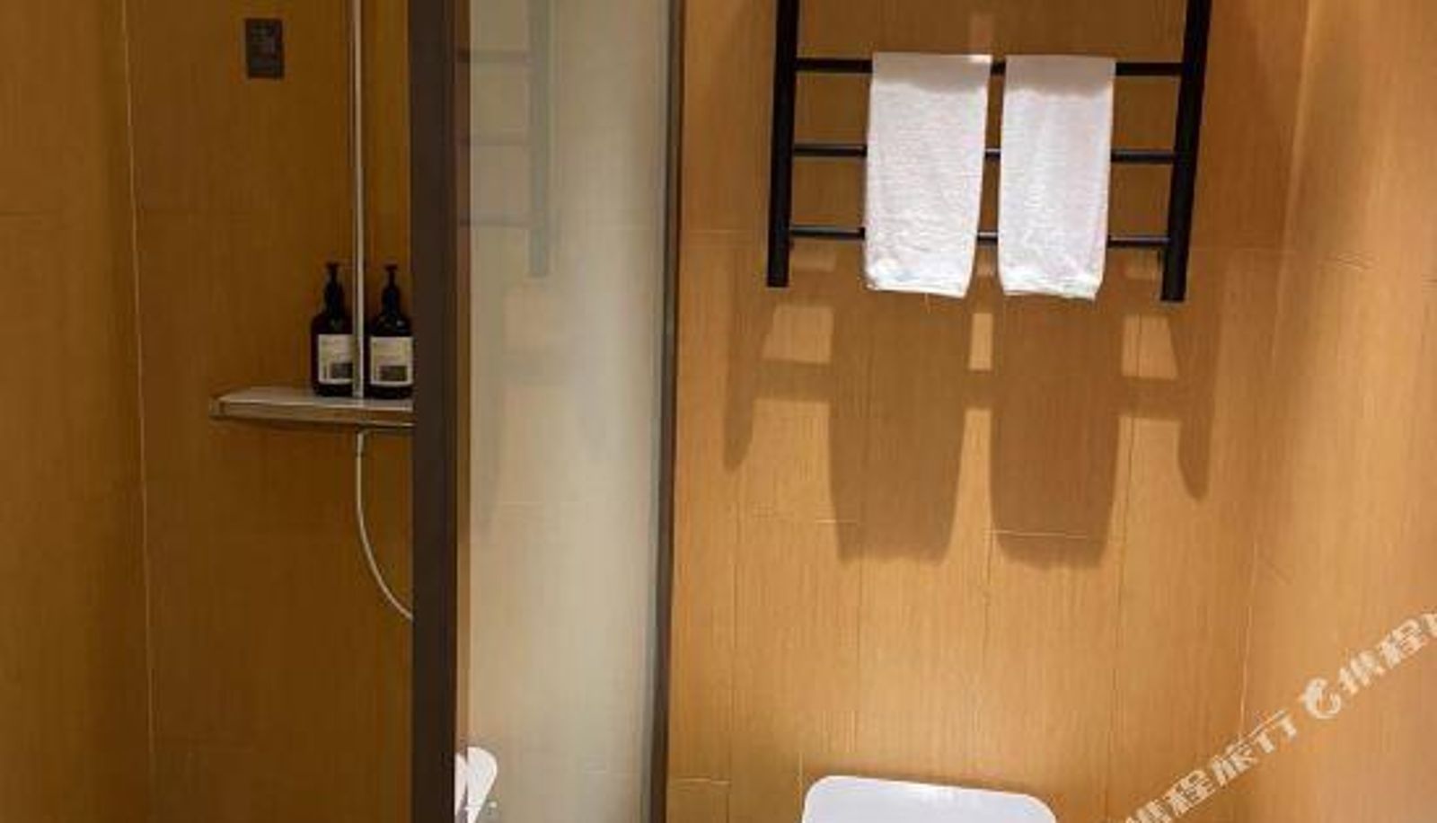 Pokój z widokiem na jezioro - Huajian Wanzhao Holiday Hostel