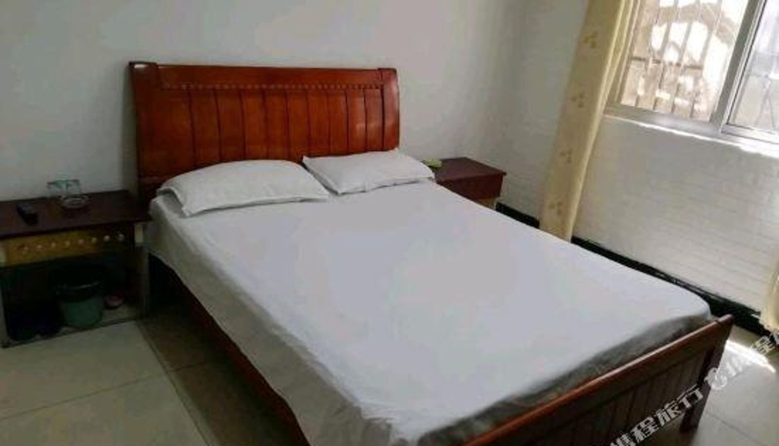Camera - Suzhou Village Hotel