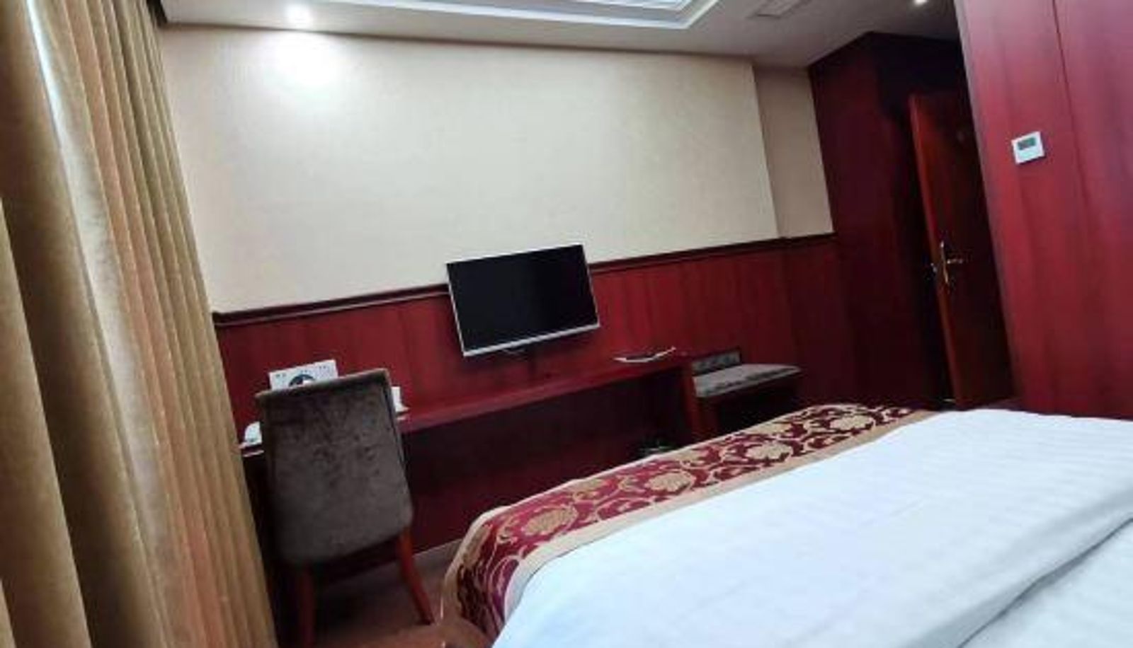 Zimmer - Bao Long Hotel