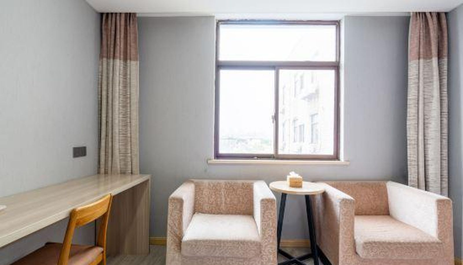 Family room - Duffy Hotel