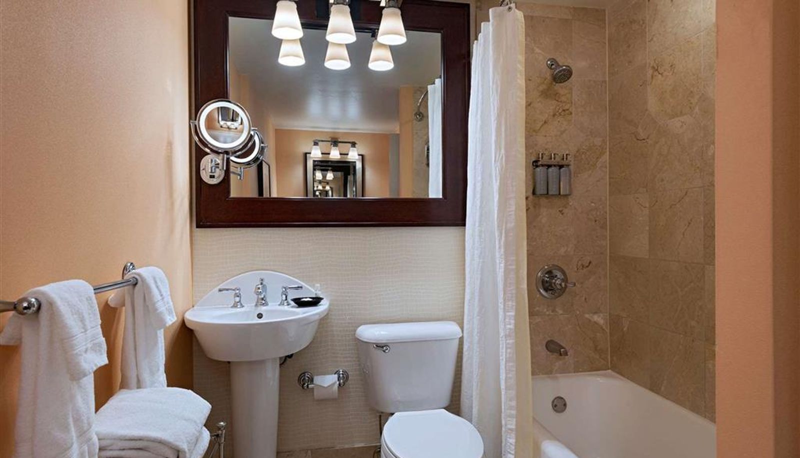 Habitación - The Stephen F Austin Royal Sonesta Hotel