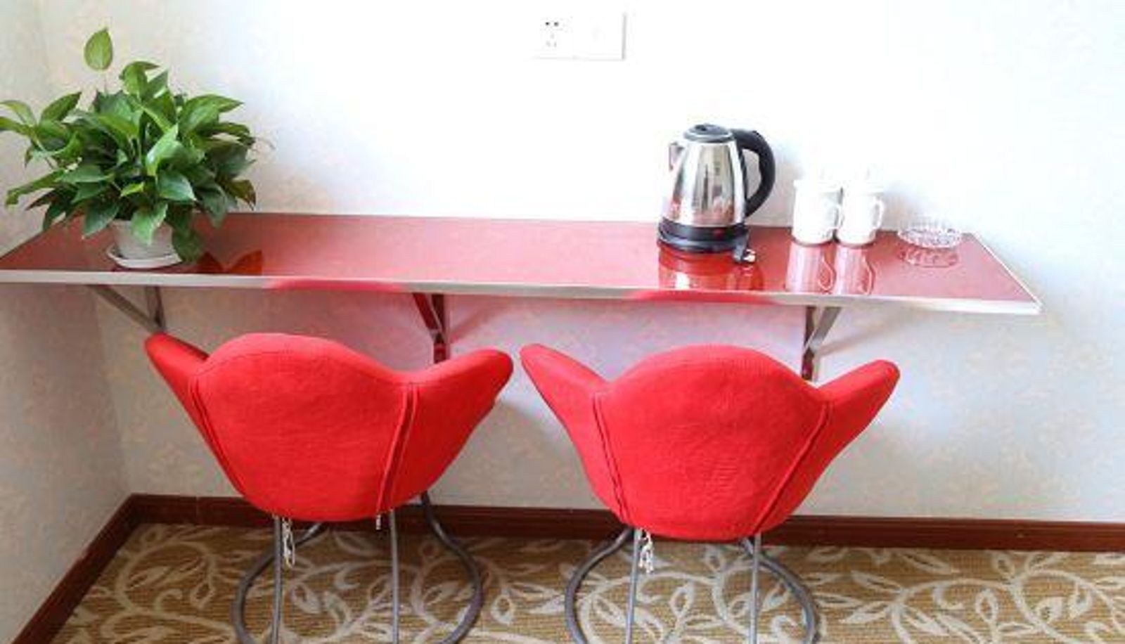Room - Huashun Theme Hotel