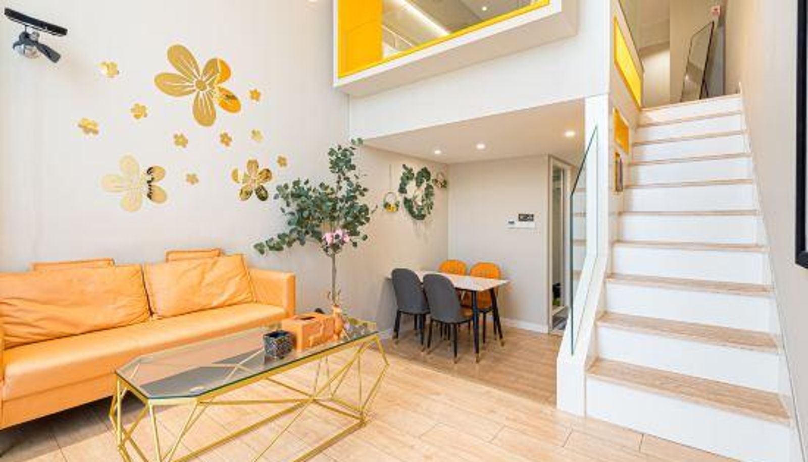 Zimmer - Xingmeng Loft Audio and Video Apartment (Nanjing University of Technology Hongyuecheng Branch)