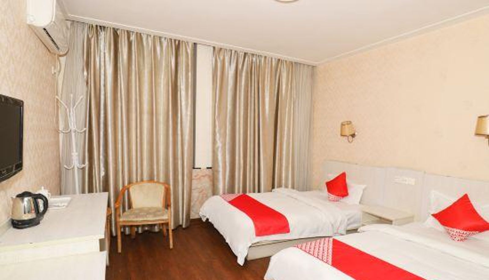 Business room - Wuxi Binhu District 678 Express Hotel