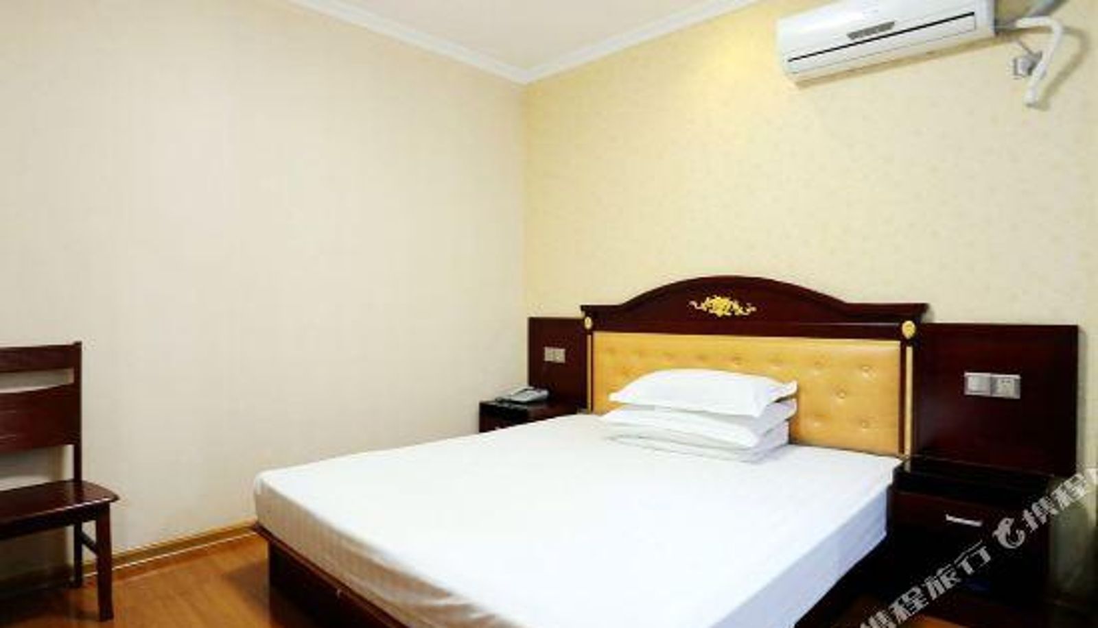 Zimmer - Dongsheng Business Hotel