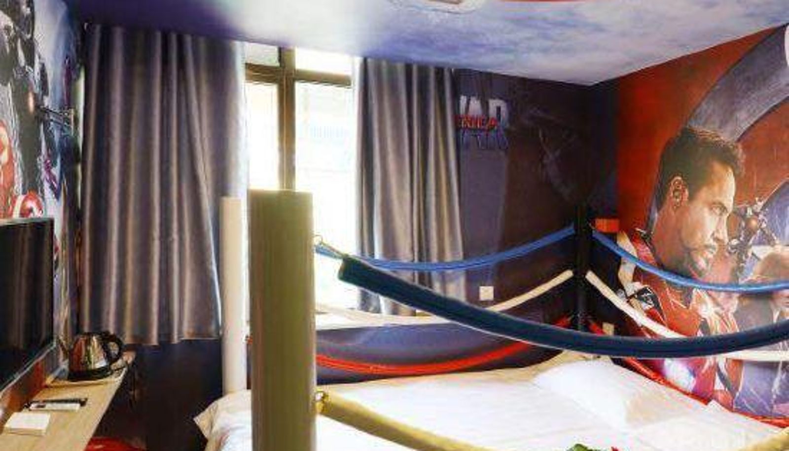 Zimmer - Xinyue Theme Hotel