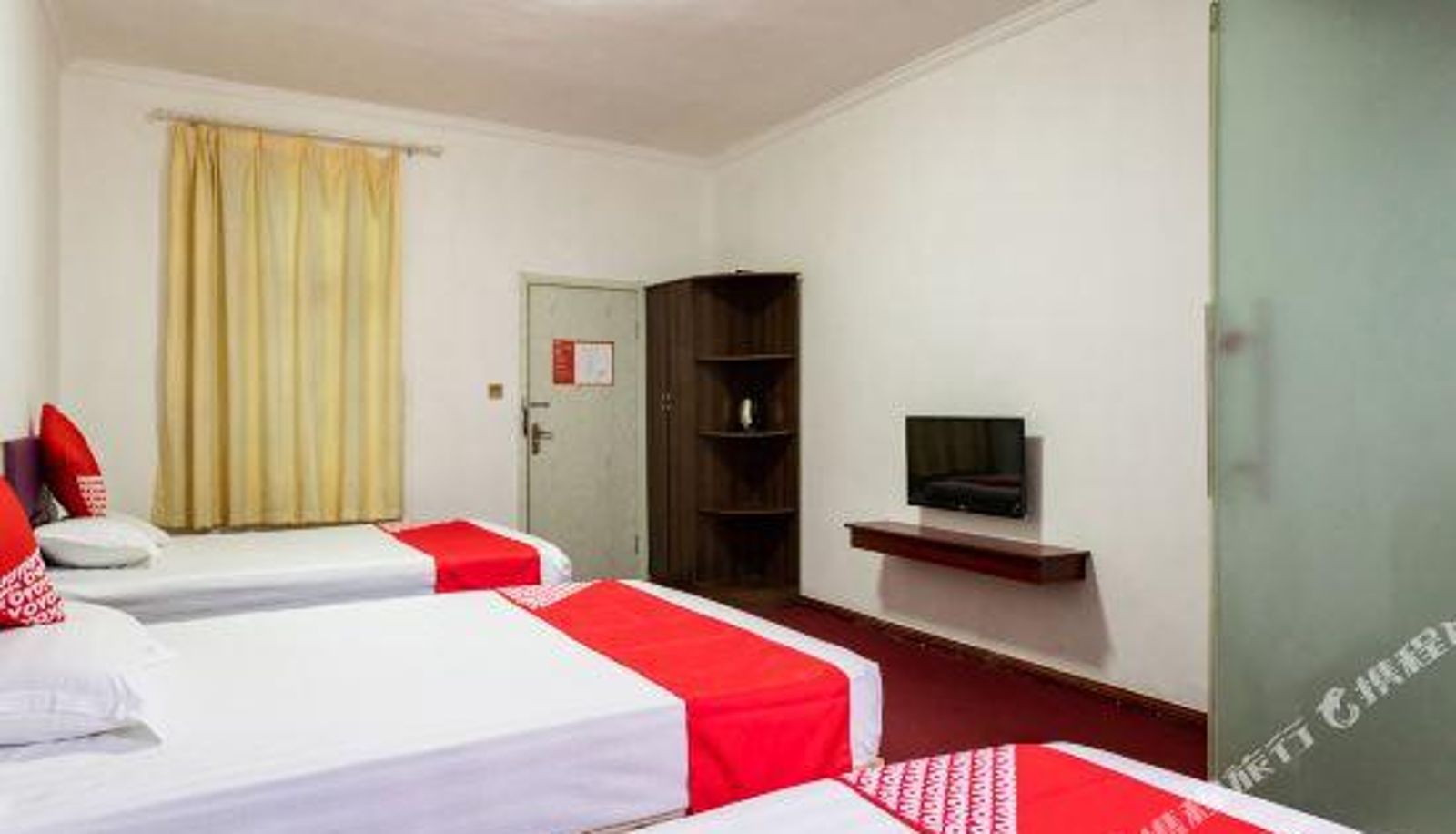 Zimmer - OYO Nanjing Night City Hotel (Shuanglong Avenue Yinxiang Night Market Food City Branch)