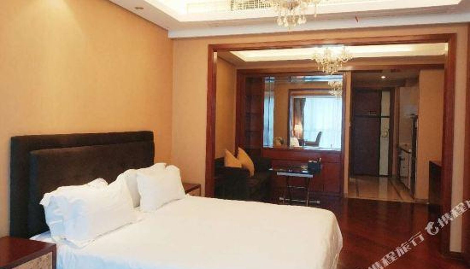 Room with lake view - Yujingwan Apartment Hotel