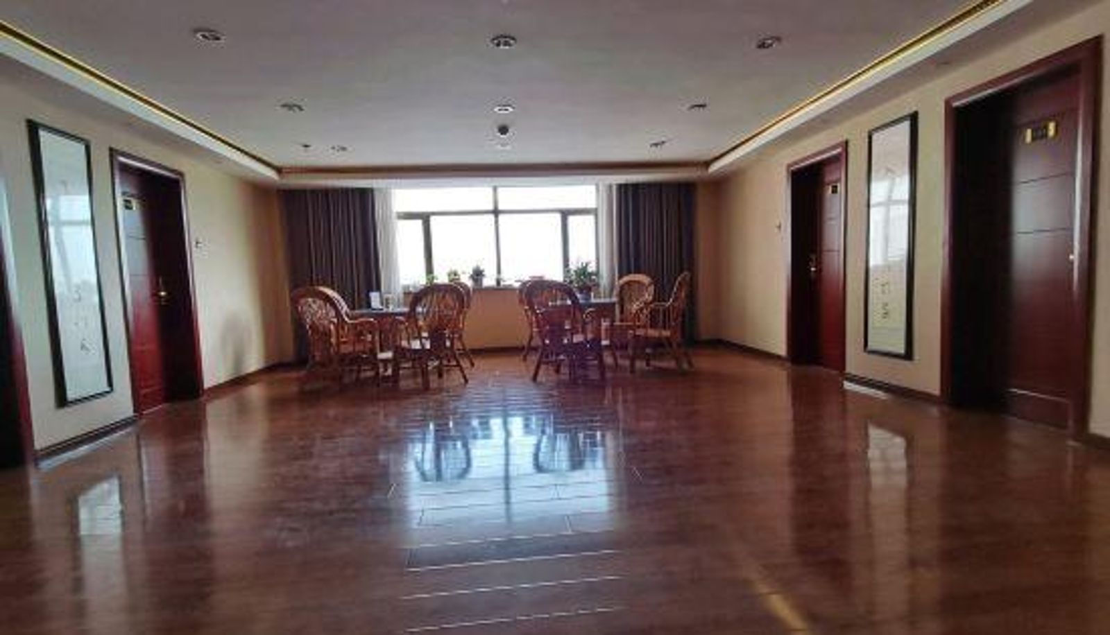 Vista interior - Dunhuang Longquan Business Hotel