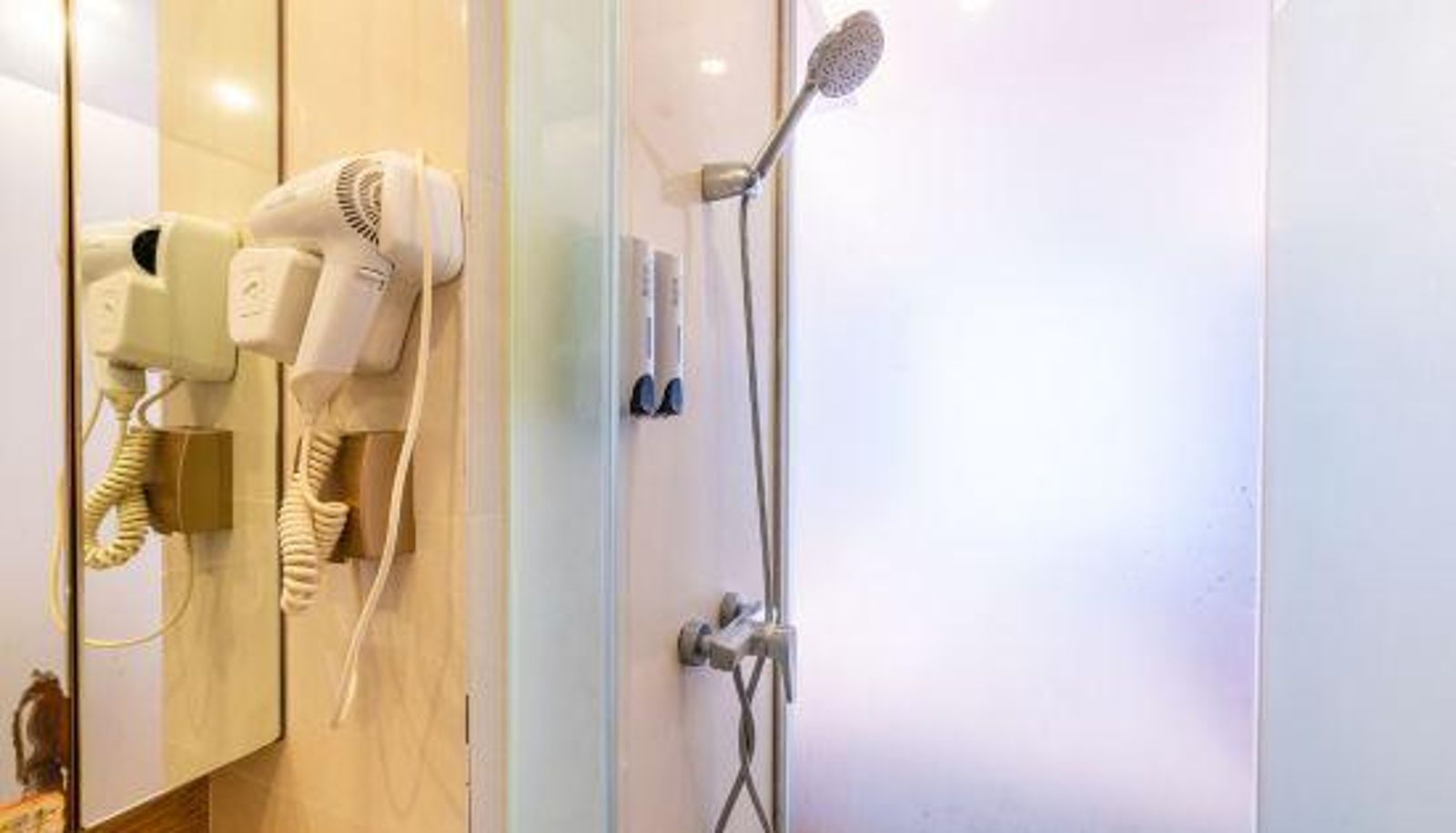 Chambre Familiale - Zhoujia Hotel (Qingdao World Expo City Branch)