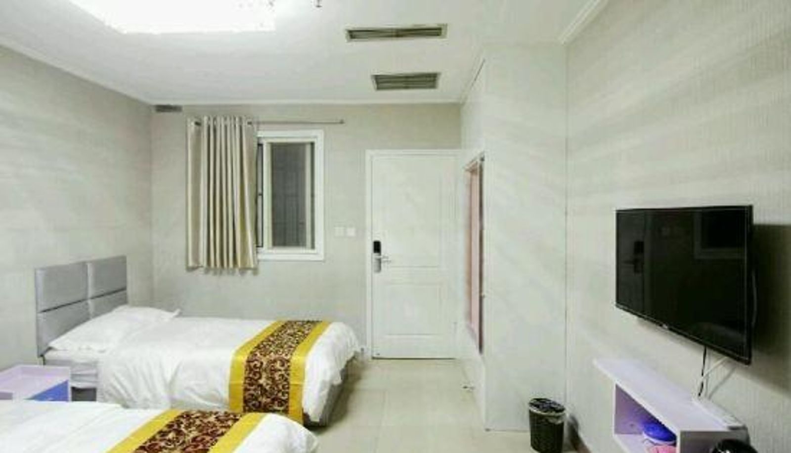 Room - Qingdao Waltz Space Hotel