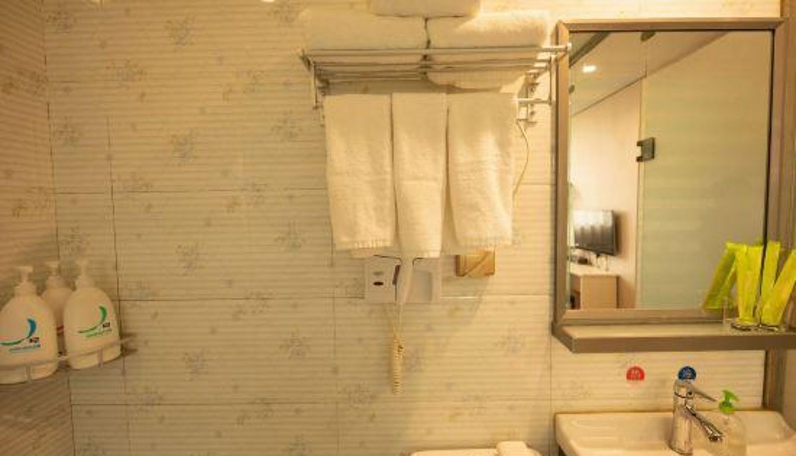 Room - Kabu Express Hostel (Xi'an Weiqu'nan Metro Station)
