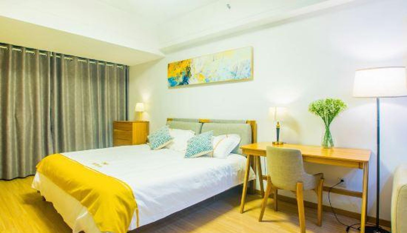 Room with sea view - OKAY HOTEL APARTMENTS