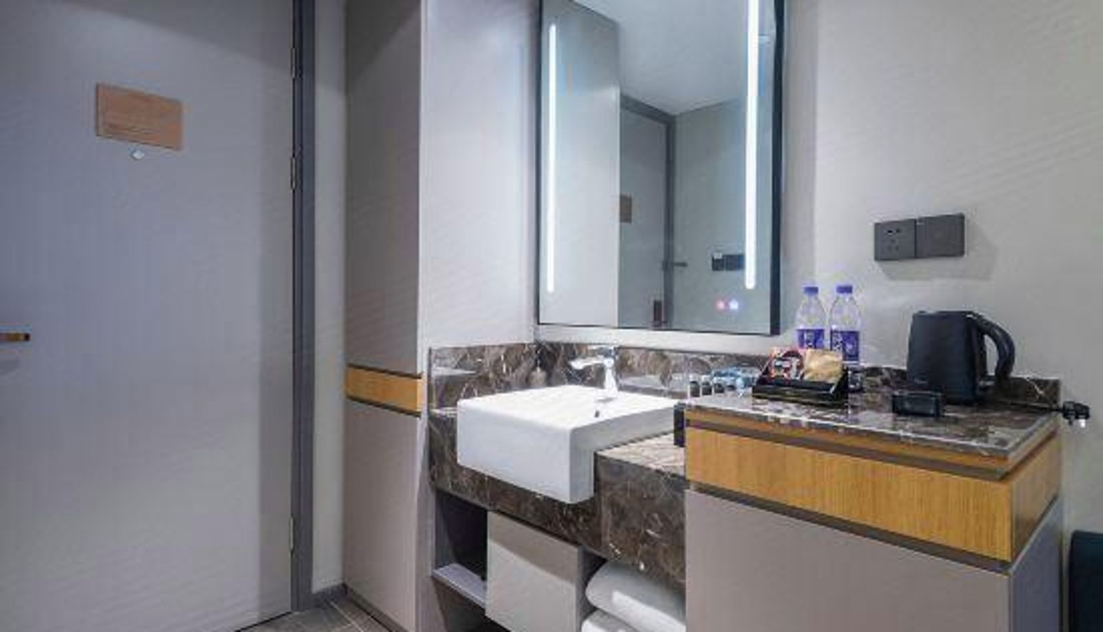 Chambre Familiale - Home Inn Selected (Qingdao  Xianshan East Road)