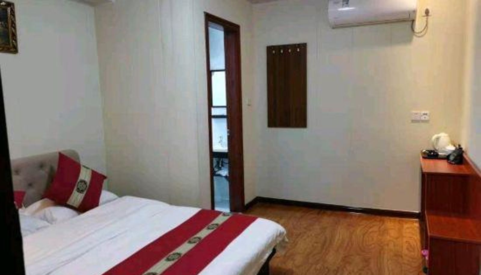 Business-Zimmer - XiuGuYiJia