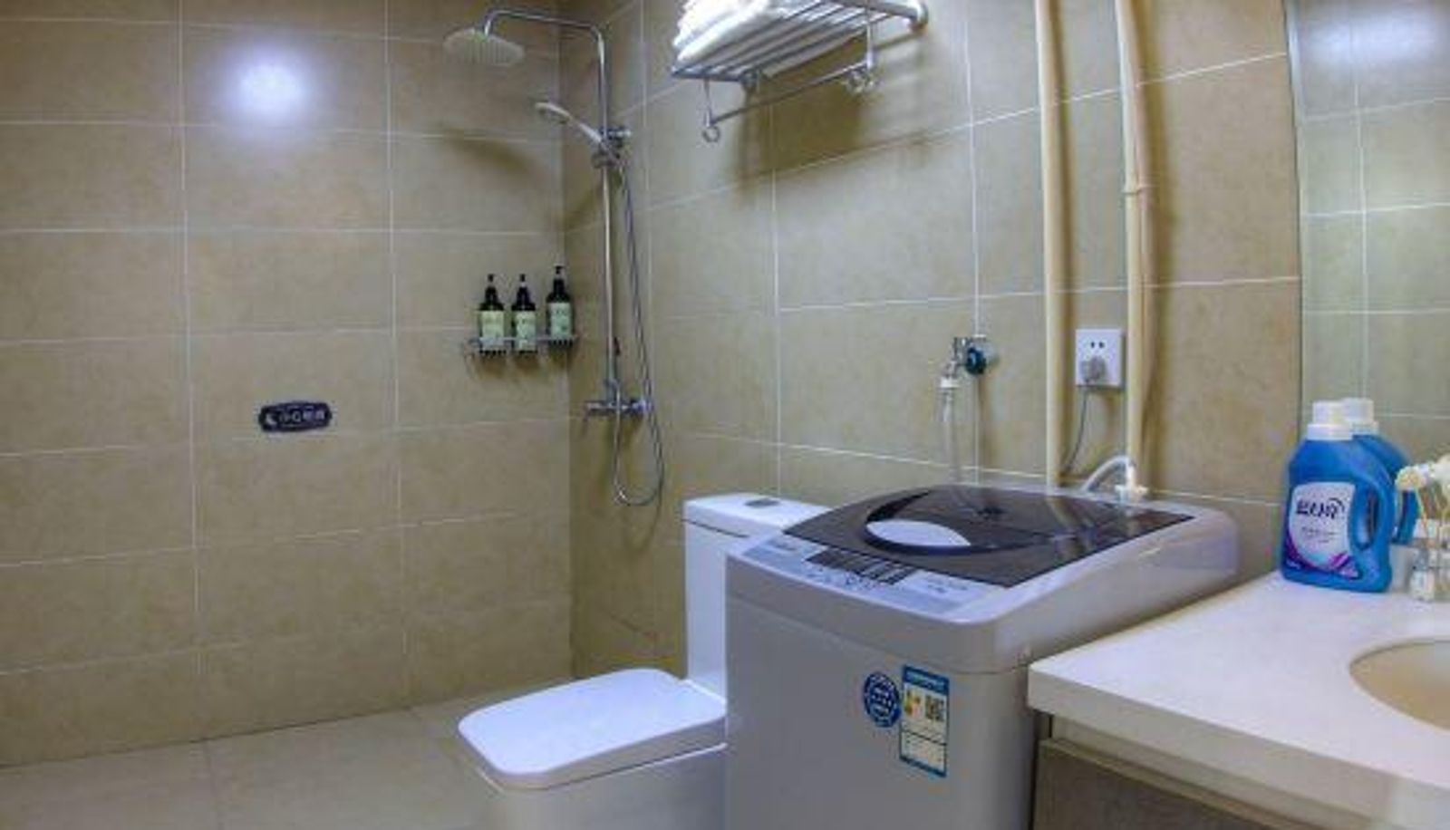 Kamer - UNO Seaview Apartment
