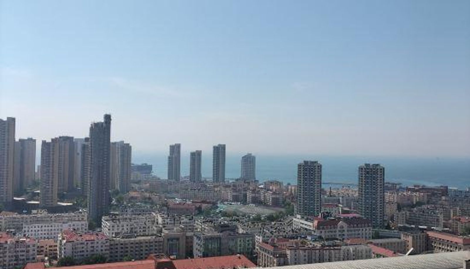 Room with sea view - Qingdao Lidu Hotel Apartment railway station trestle store