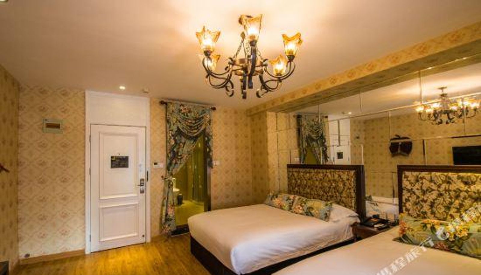 Habitación familiar - Duowei Boutique Hotel (Qingdai Taidong Liqun)