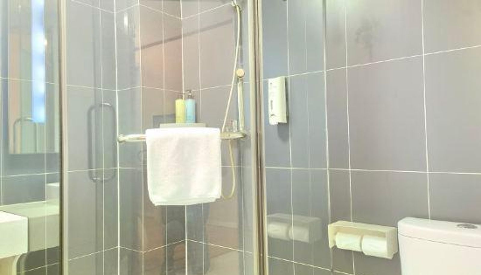 Room - Home Inn Neo (Qingdao Zhongshan Road Guanxiangshan Municipal Hospital Subway Station)