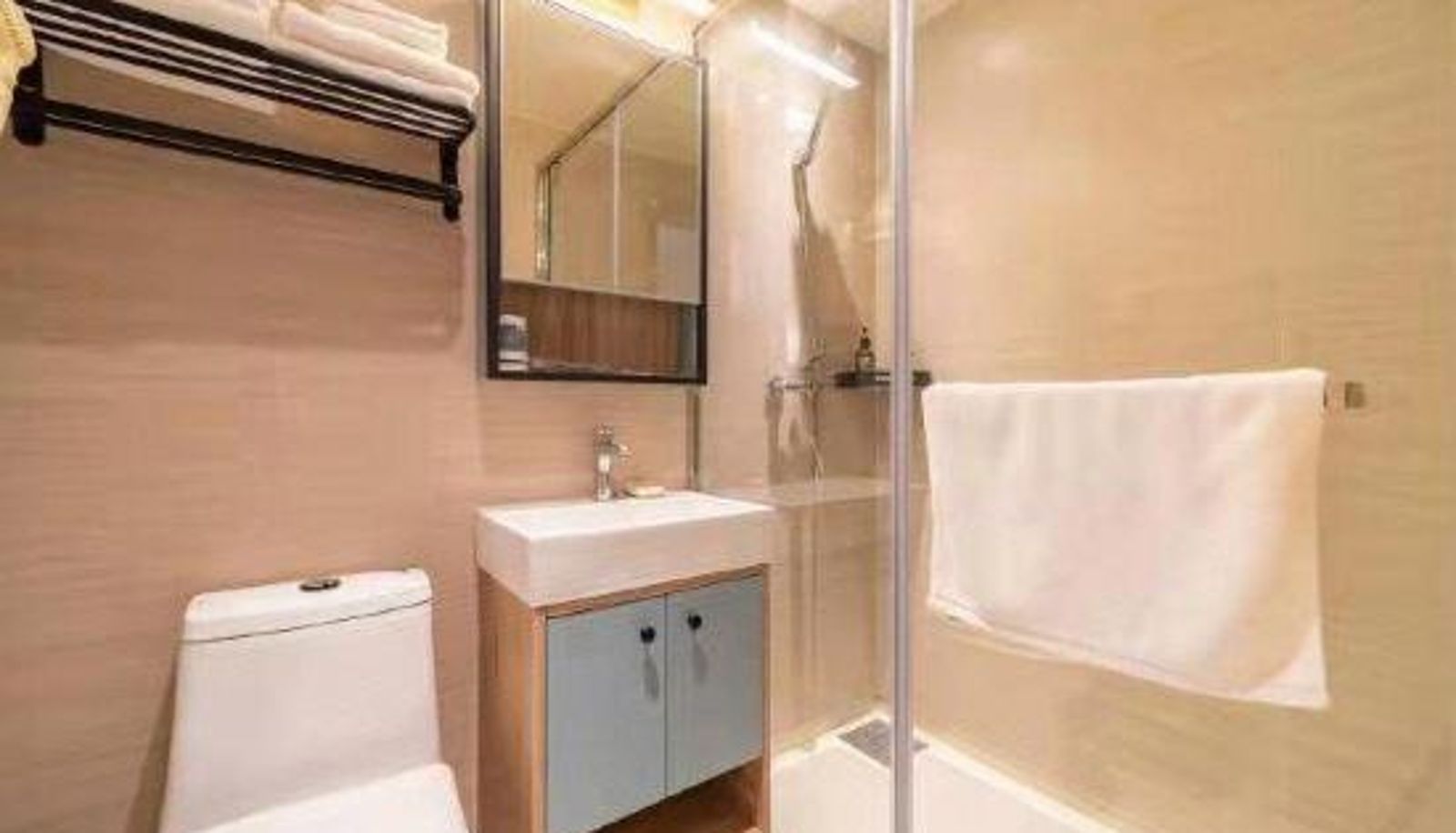 Room - Binyue Hotel (Qingdao South Chongqing Road Metro Supermarket)