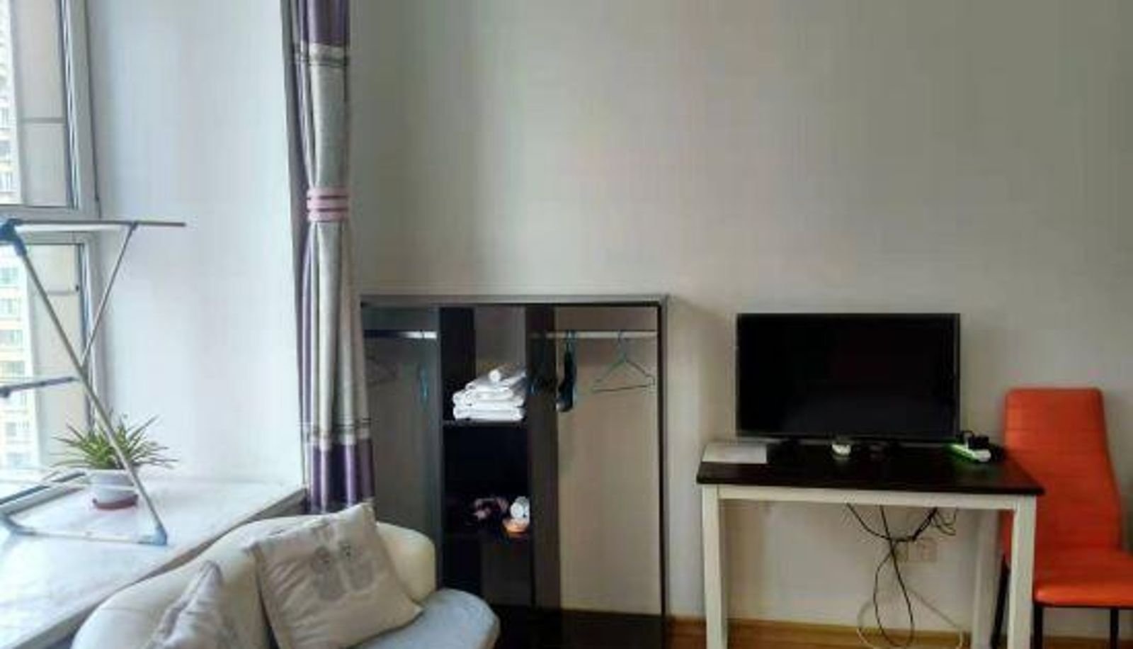 Business-kamer - Self Contained Apartment (Qingdao Ziyuntai)