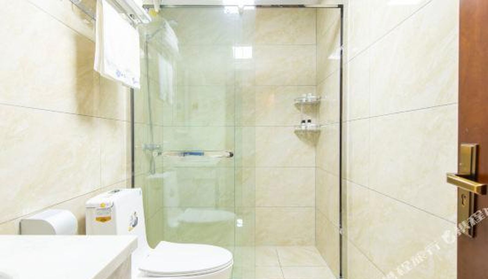 Camera business - minzu hotel
