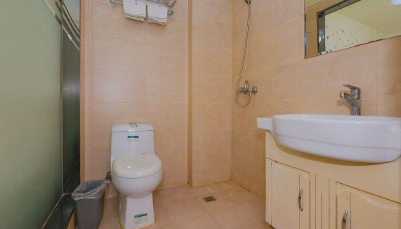 Family room - Liancheng Hotel (Dalian railway station store)