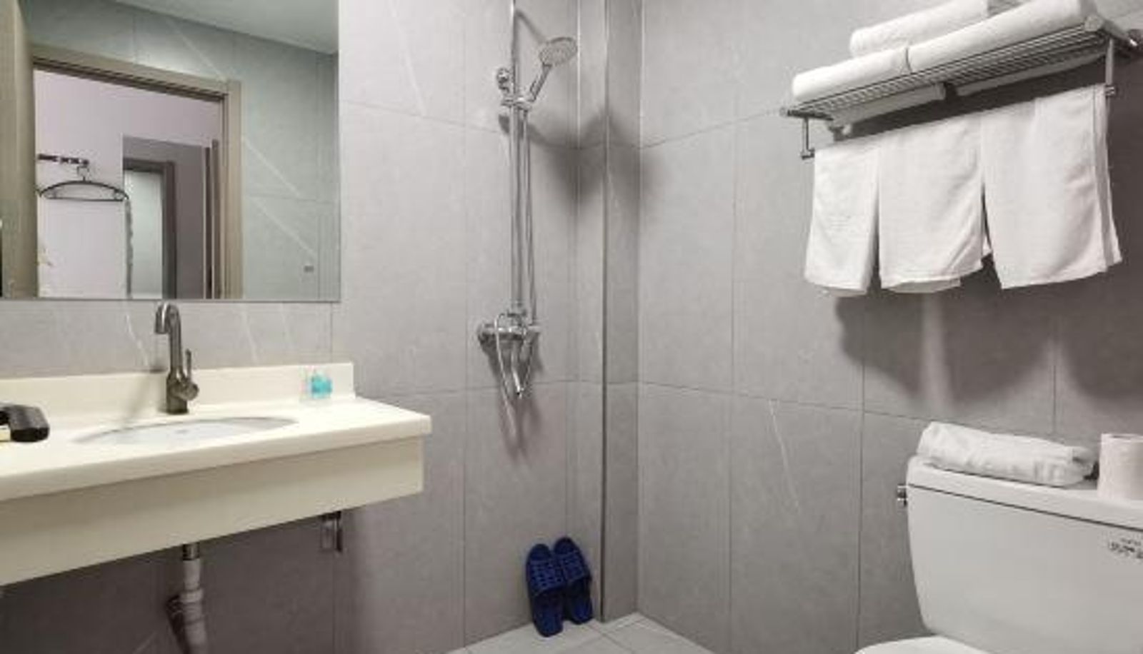 Chambre Familiale - Dalian Yunzhong Zhixing Business Hotel