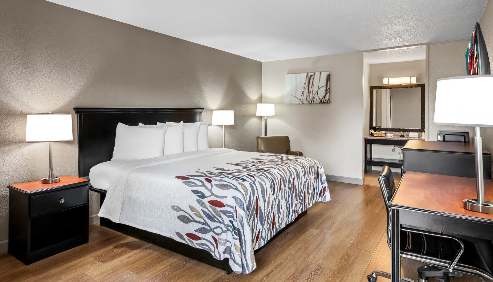 Room - Red Roof Inn Hot Springs