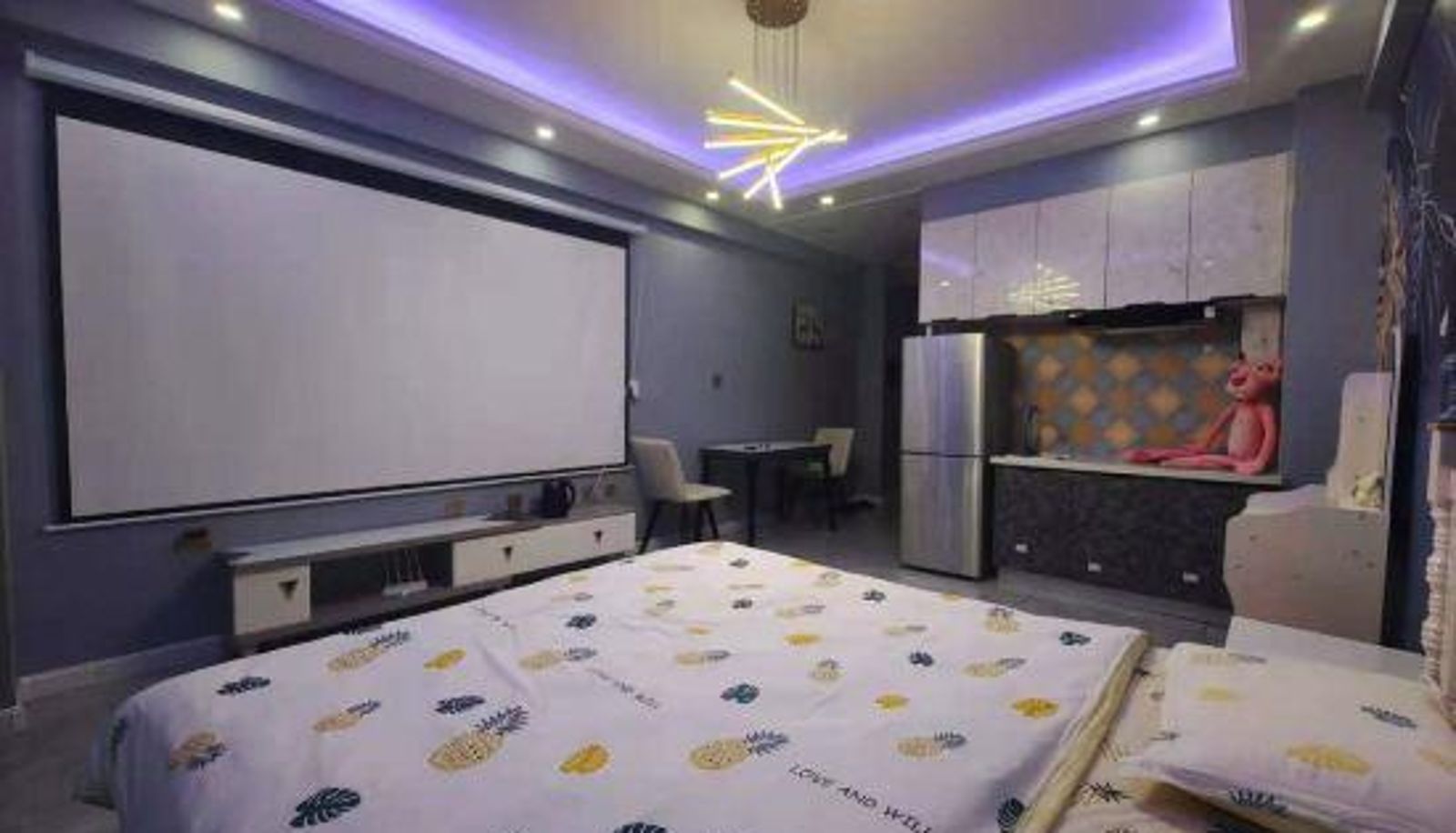 Zimmer - Warm Boutique Apartment (Convention and Exhibition Center Shop)