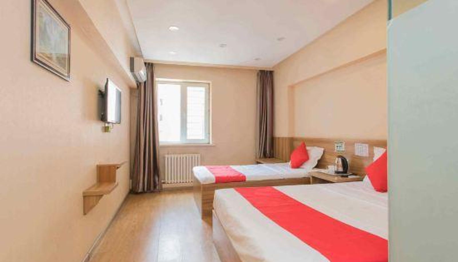 Family room - Yifeng Hotel