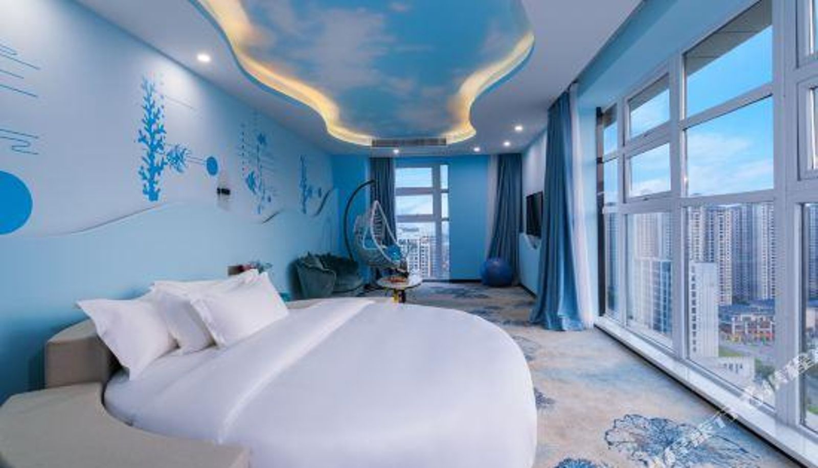 Pokój z widokiem na jezioro - Hairui Hotel
