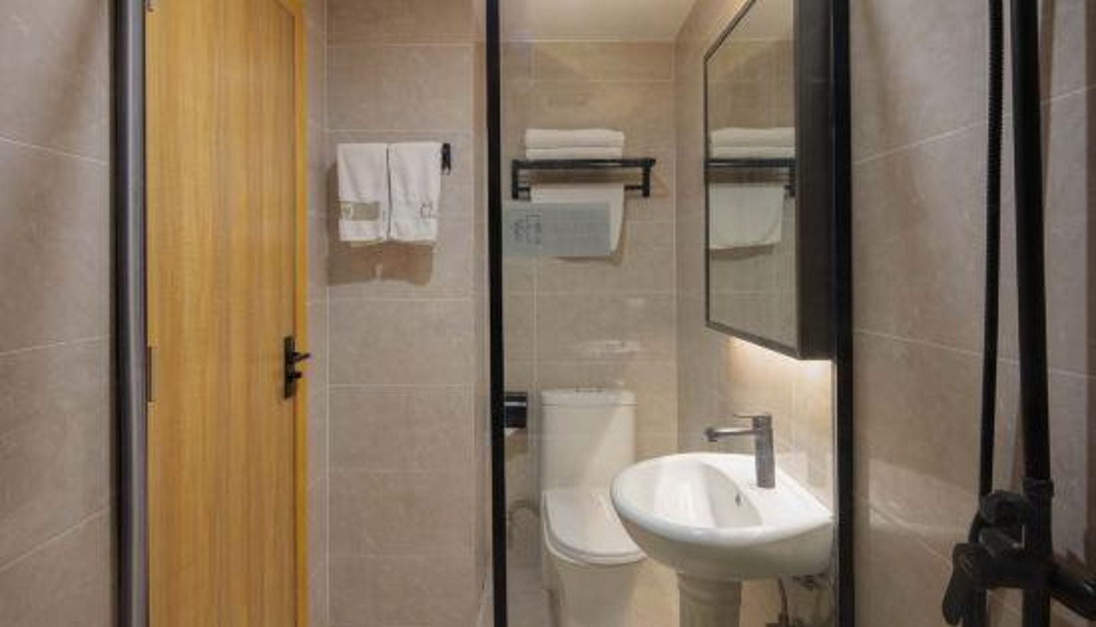 Room - Laifu image Hotel (Chongqing North Station North Square subway station store)