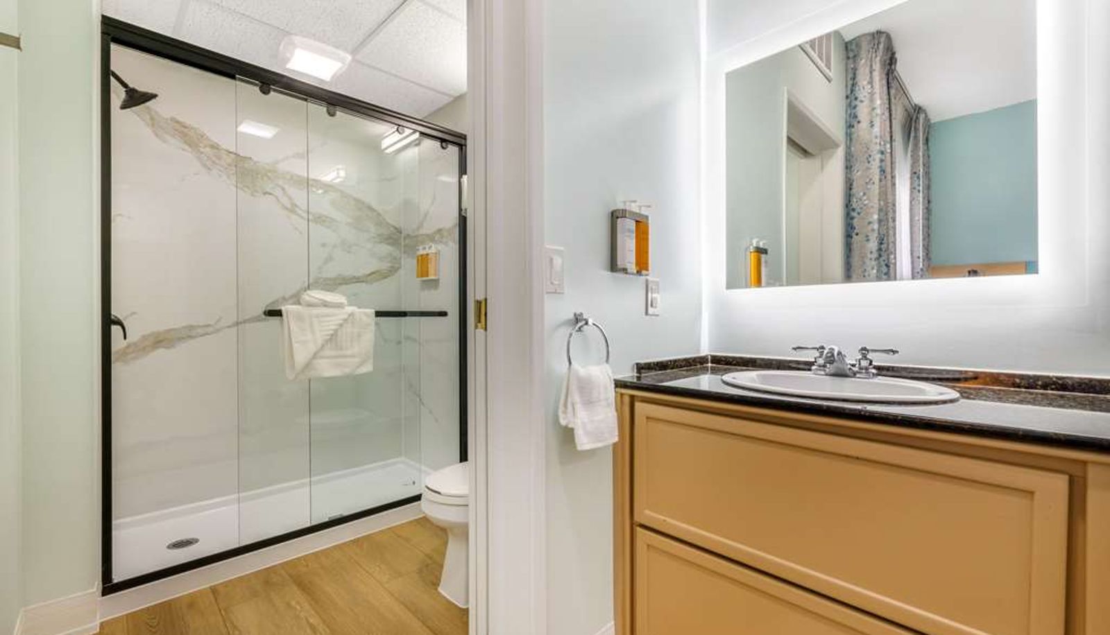 Kamer - Quality Suites Downtown San Luis Obispo