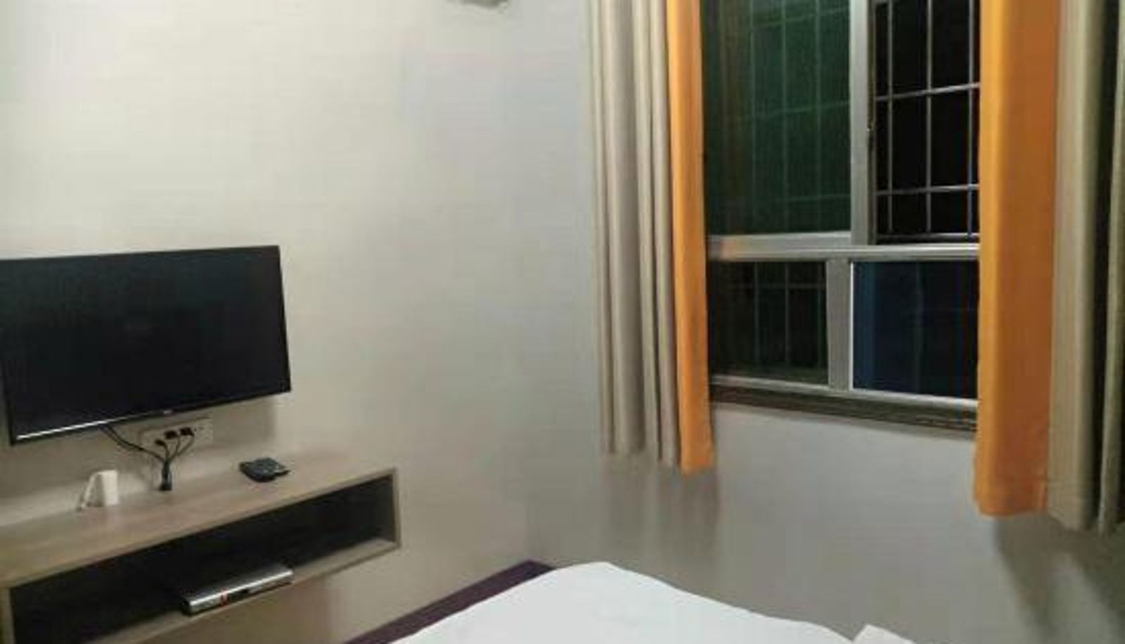 Widok wnętrza - Chongqing Taifeng Hotel