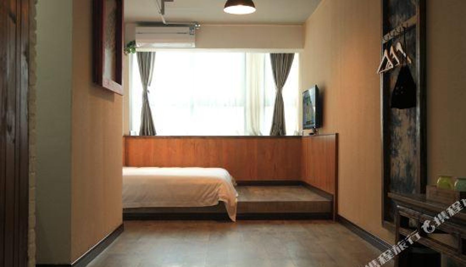 Chambre - Dongman Hotel (Chongqing North Railway Station Shiziping Subway Station)