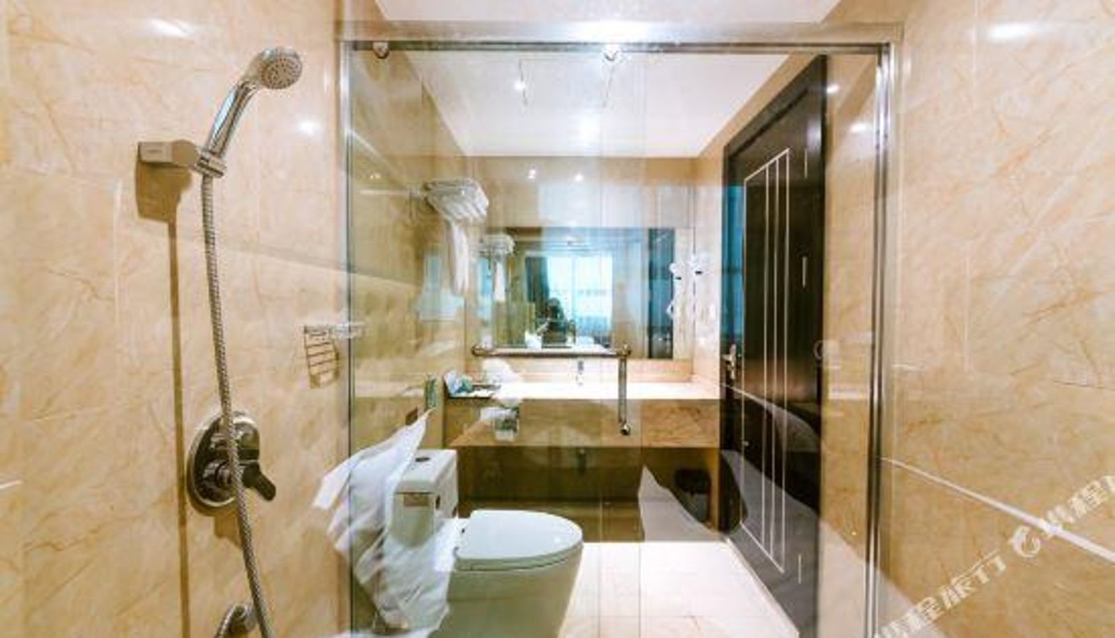 Camera business - Augis Business Hotel